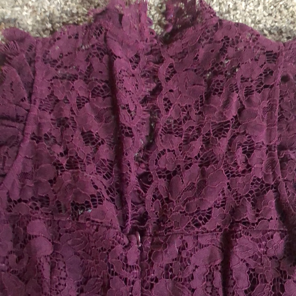 Maroon dress - Picture 4 of 4
